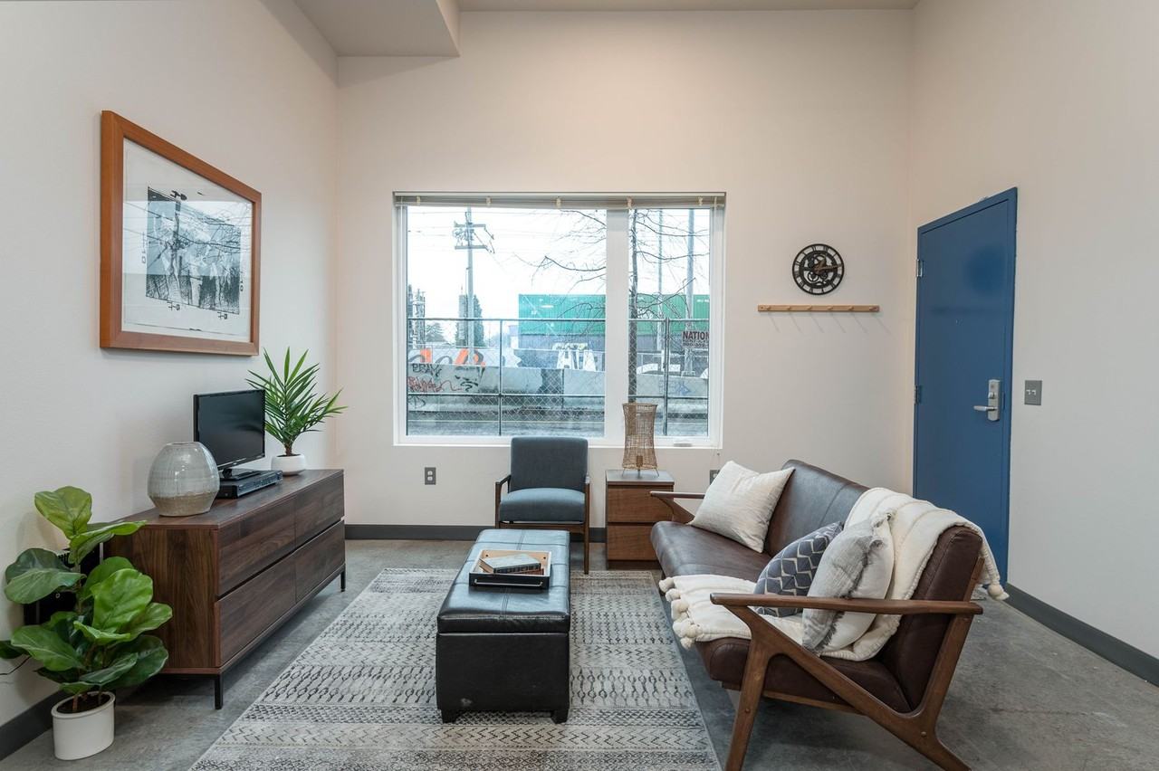 Dean River Apartments - Photo 2 of 23