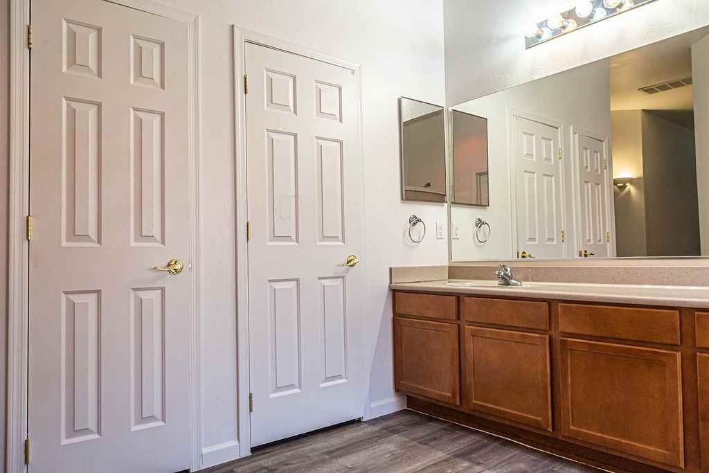 8230 W Calle Sancho Panza #1 - Photo 3 of 20