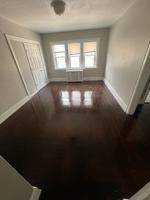 featured image of 523 Oak St