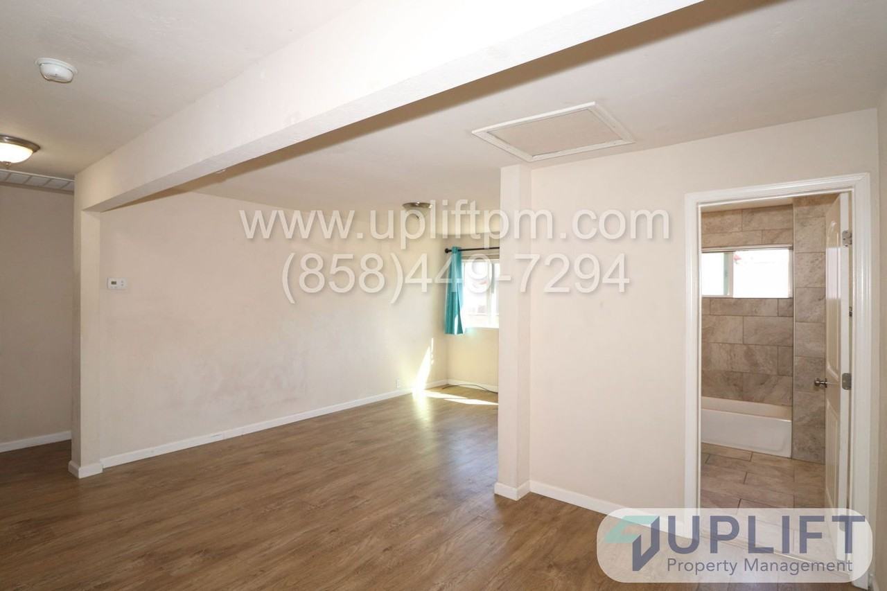 950 B St - Photo 3 of 21