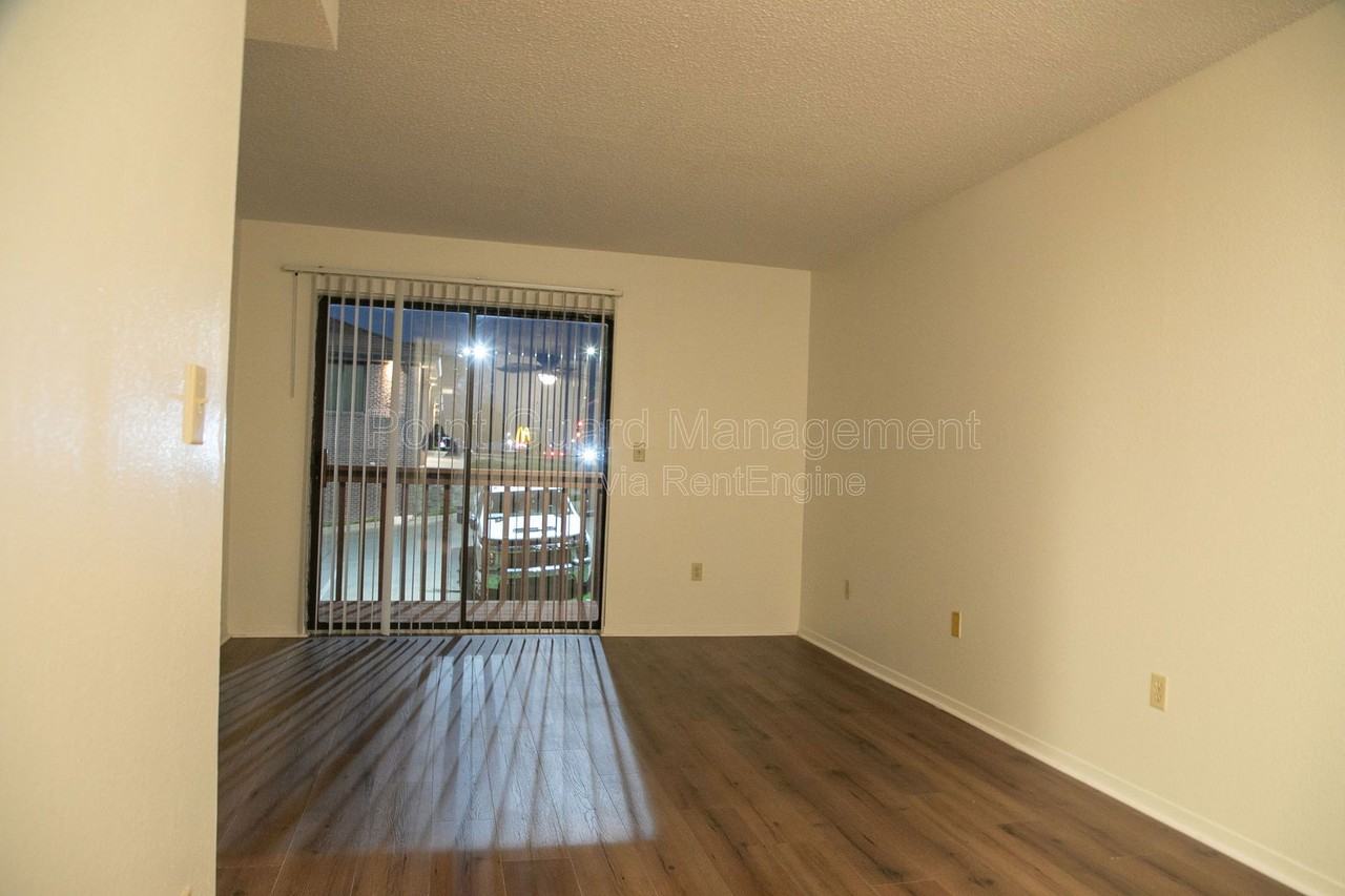 107 W Gold Coast Rd #30 - Photo 6 of 25