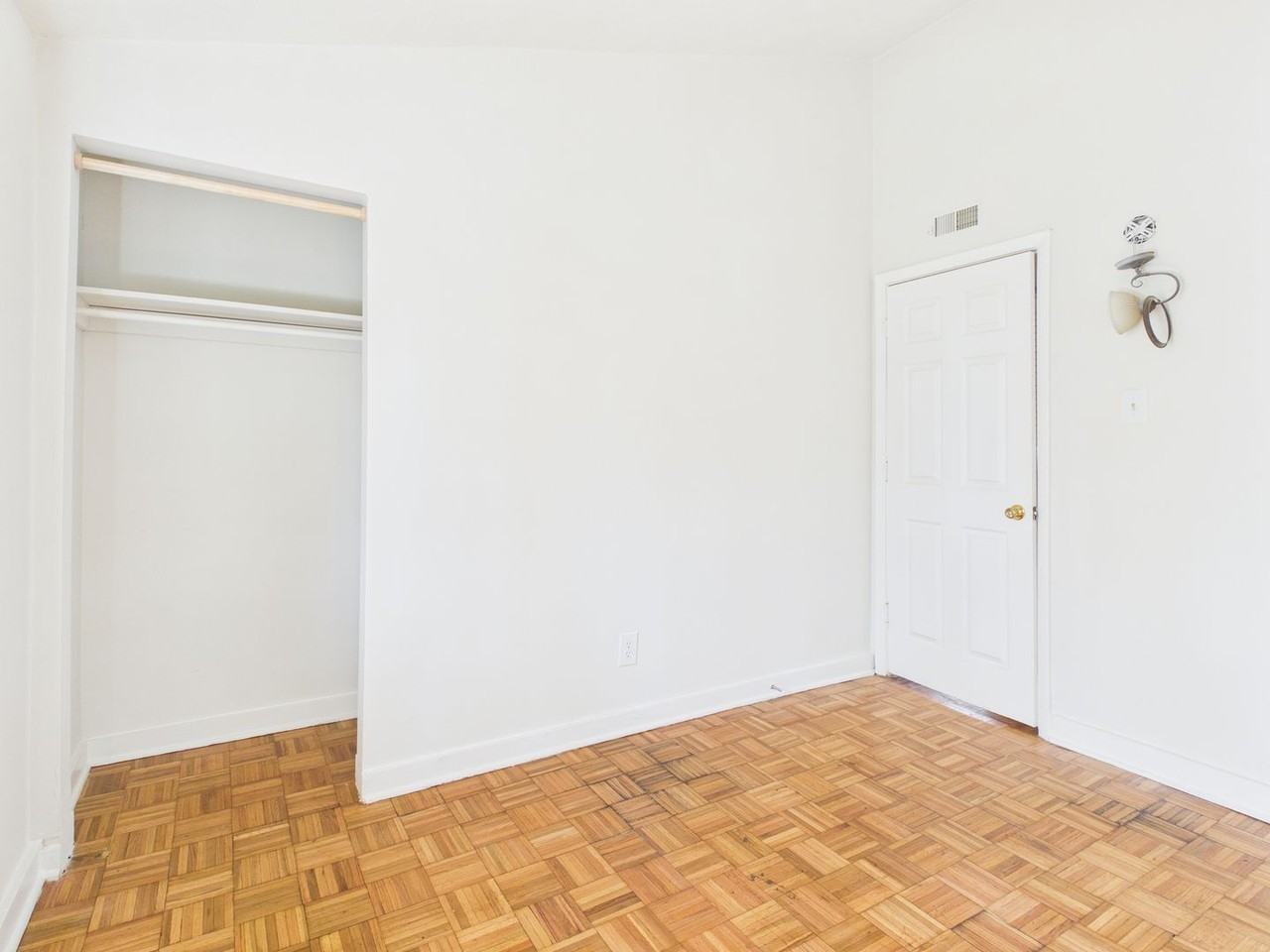 3206 Midlothian Tpke #F - Photo 4 of 8