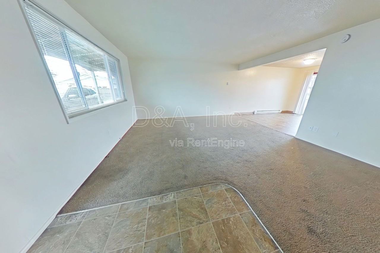 2014 Main St #2 - Photo 2 of 9