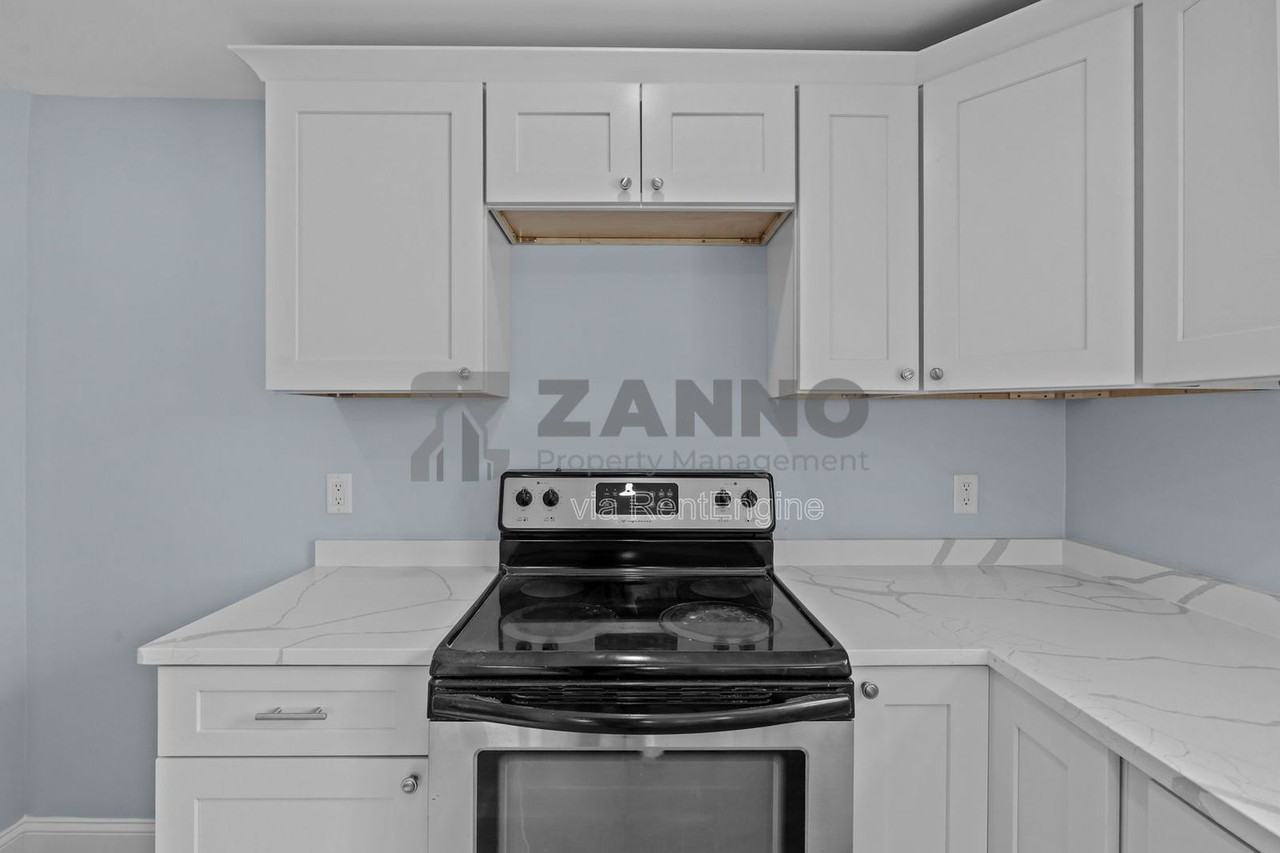 24 Vernon Ave - Photo 6 of 44