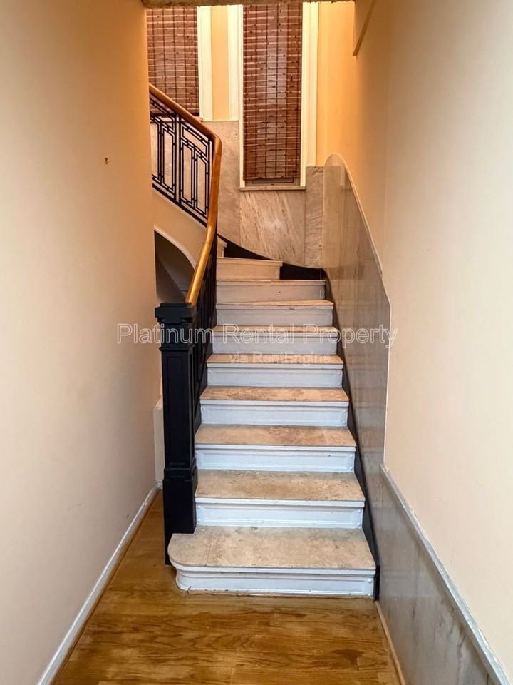 20 Marietta St Nw #18A