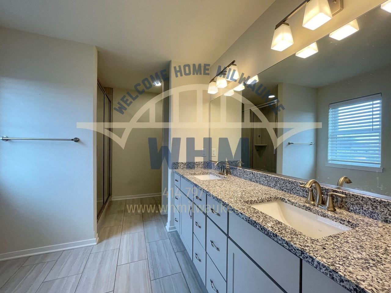 2935 N 186th St - Photo 6 of 10