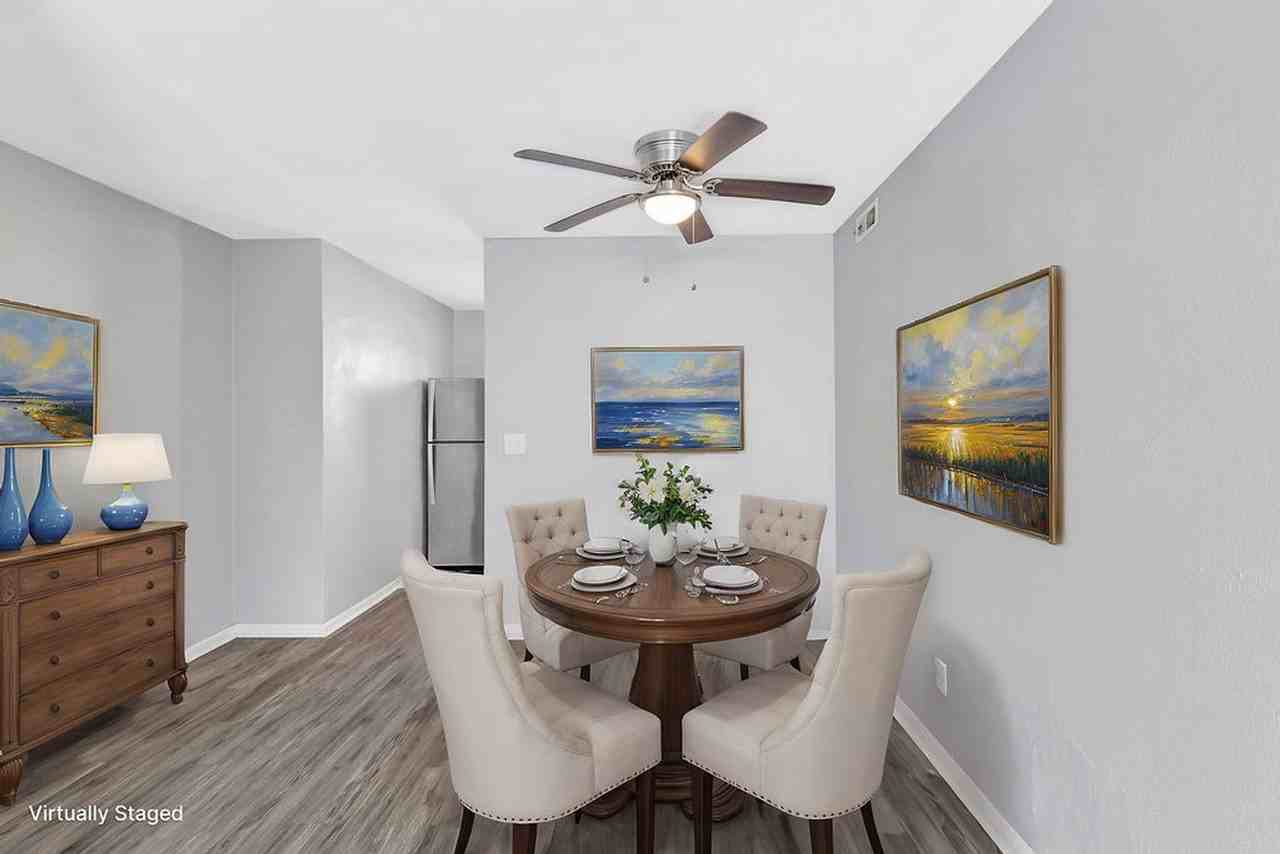 237 N 12th St #5 - Photo 4 of 11