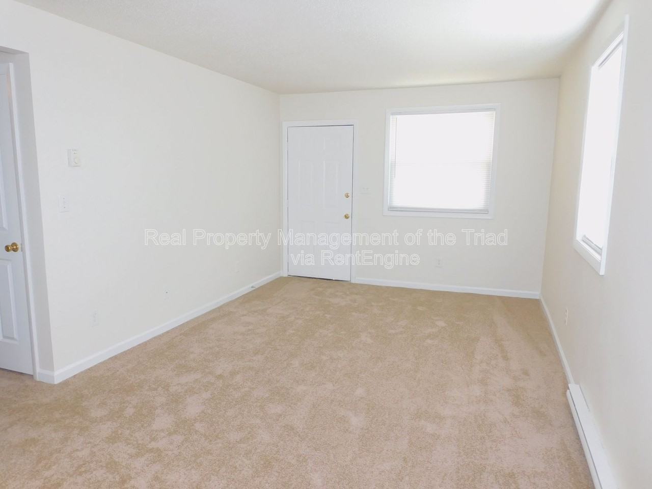 2300 Willow Rd - Photo 2 of 19