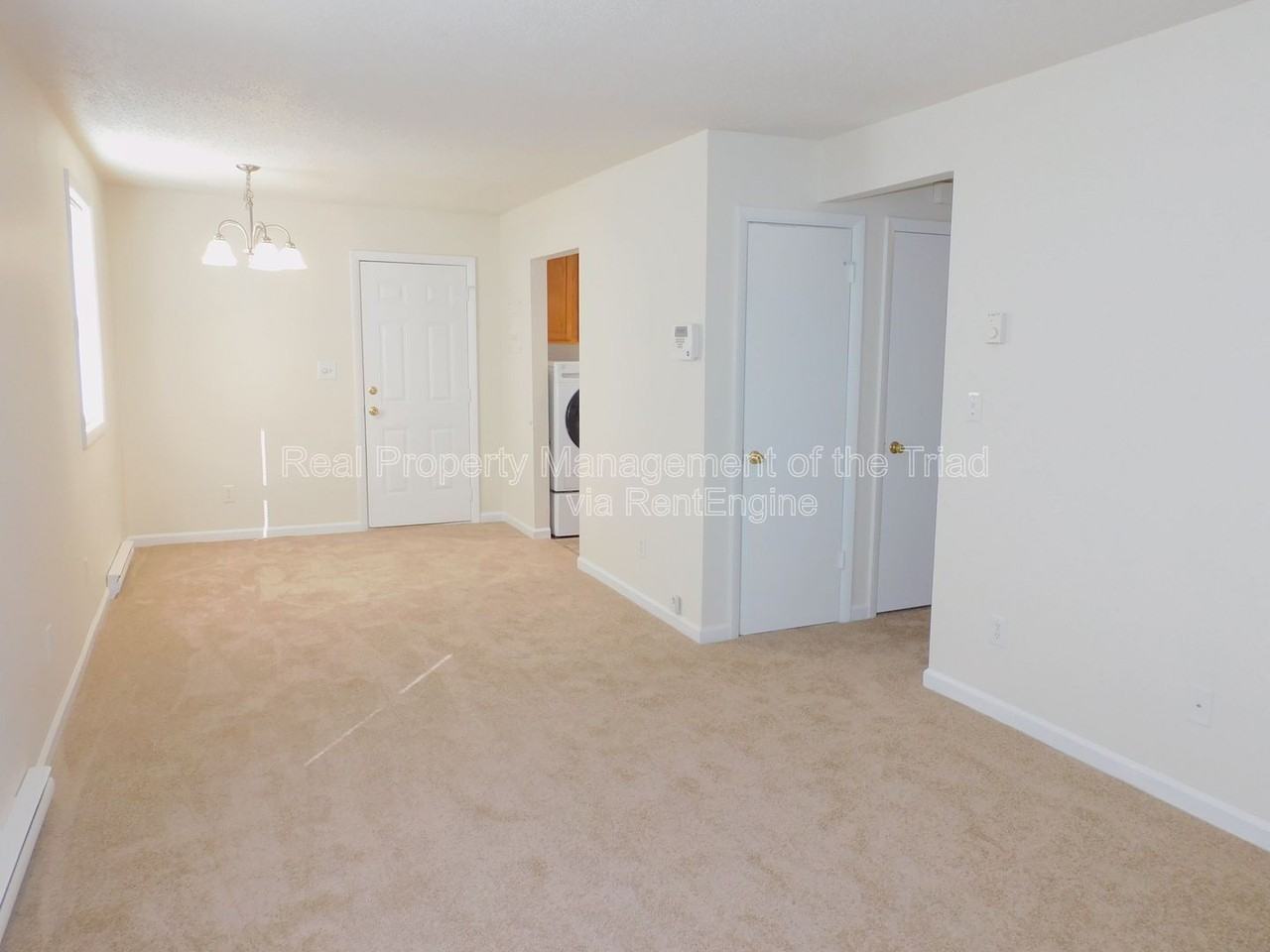 2300 Willow Rd - Photo 3 of 19