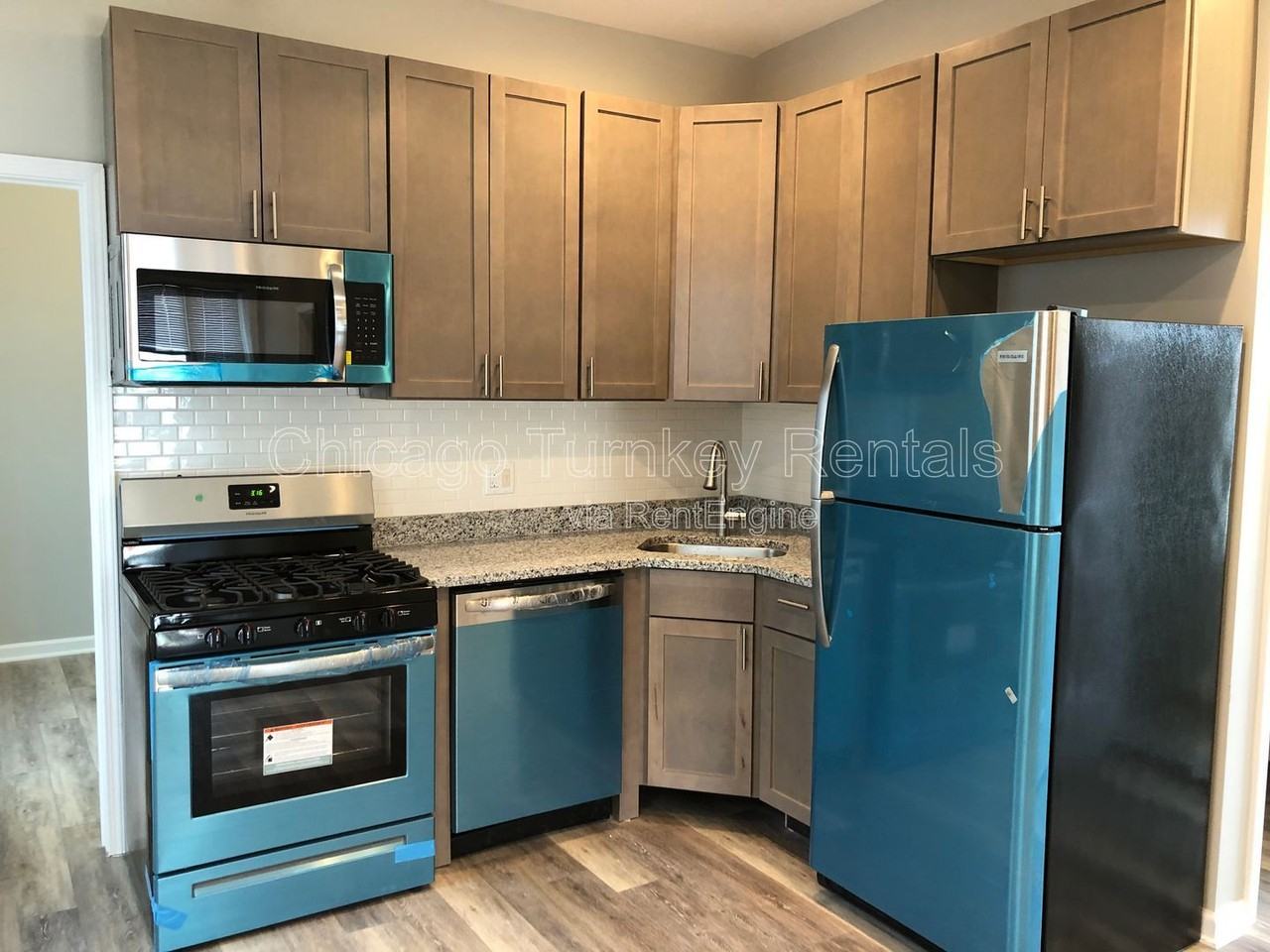 2951 W 25th St #2F - Photo 4 of 10