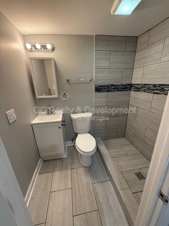 6416 S Drexel Ave #G - Photo 7 of 11