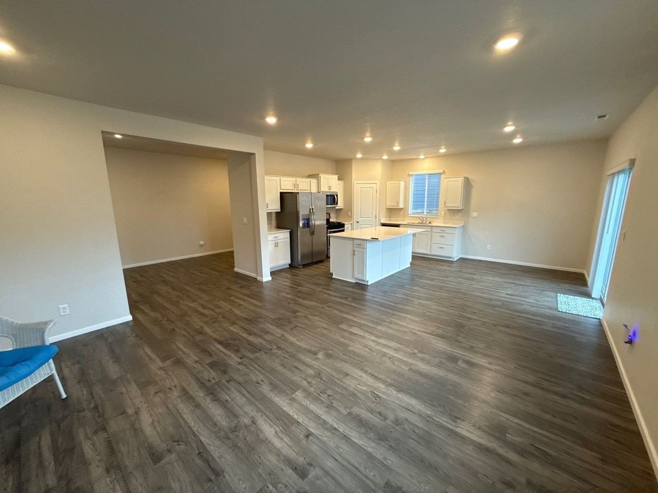 4770 Daiquiri Ave Ne - Photo 2 of 47