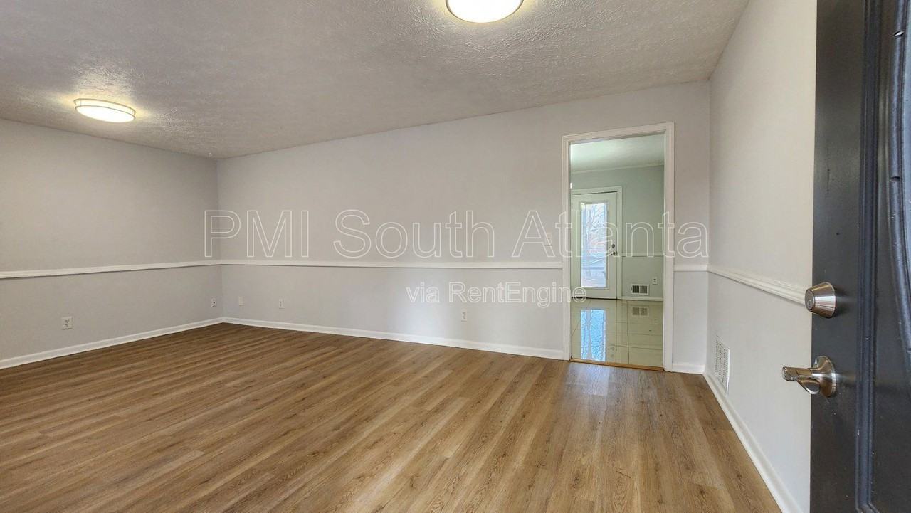 67 Heron Dr - Photo 2 of 38