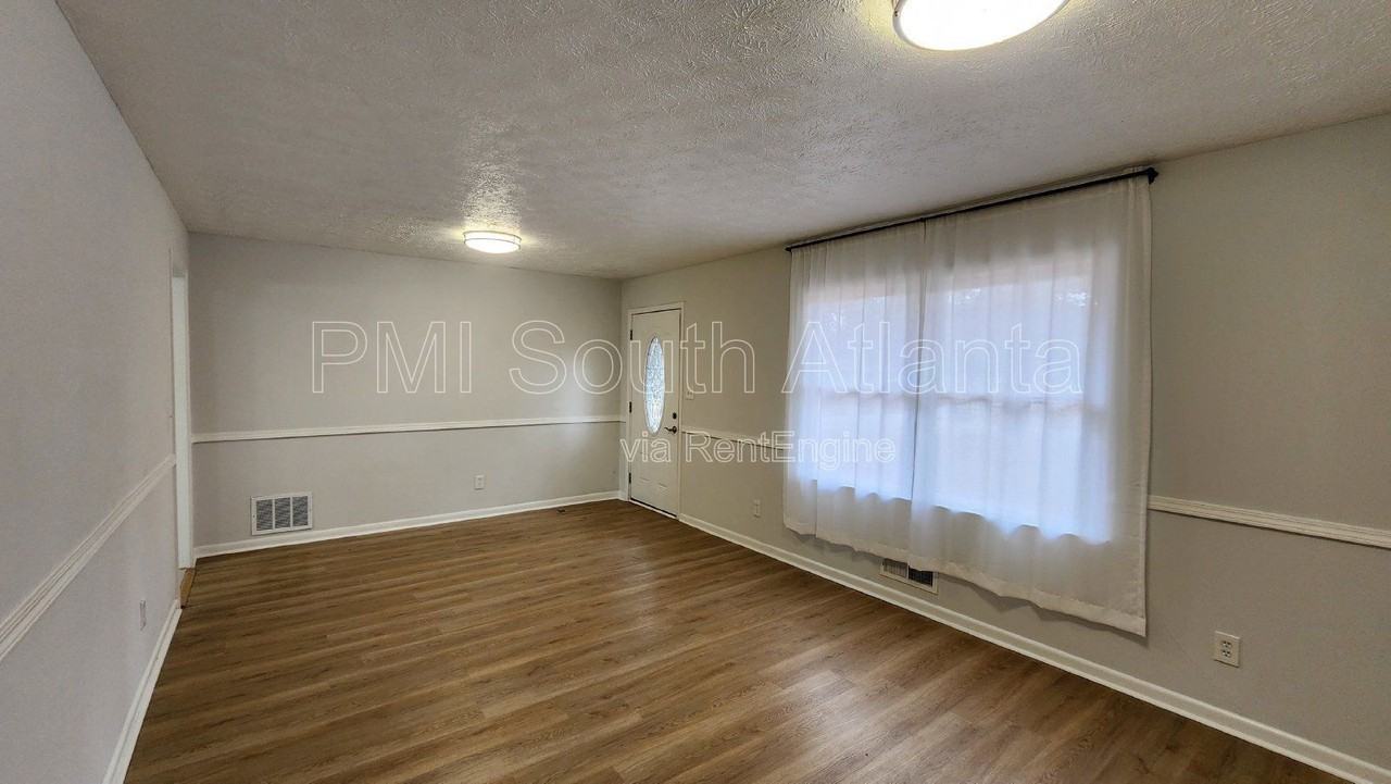 67 Heron Dr - Photo 3 of 38