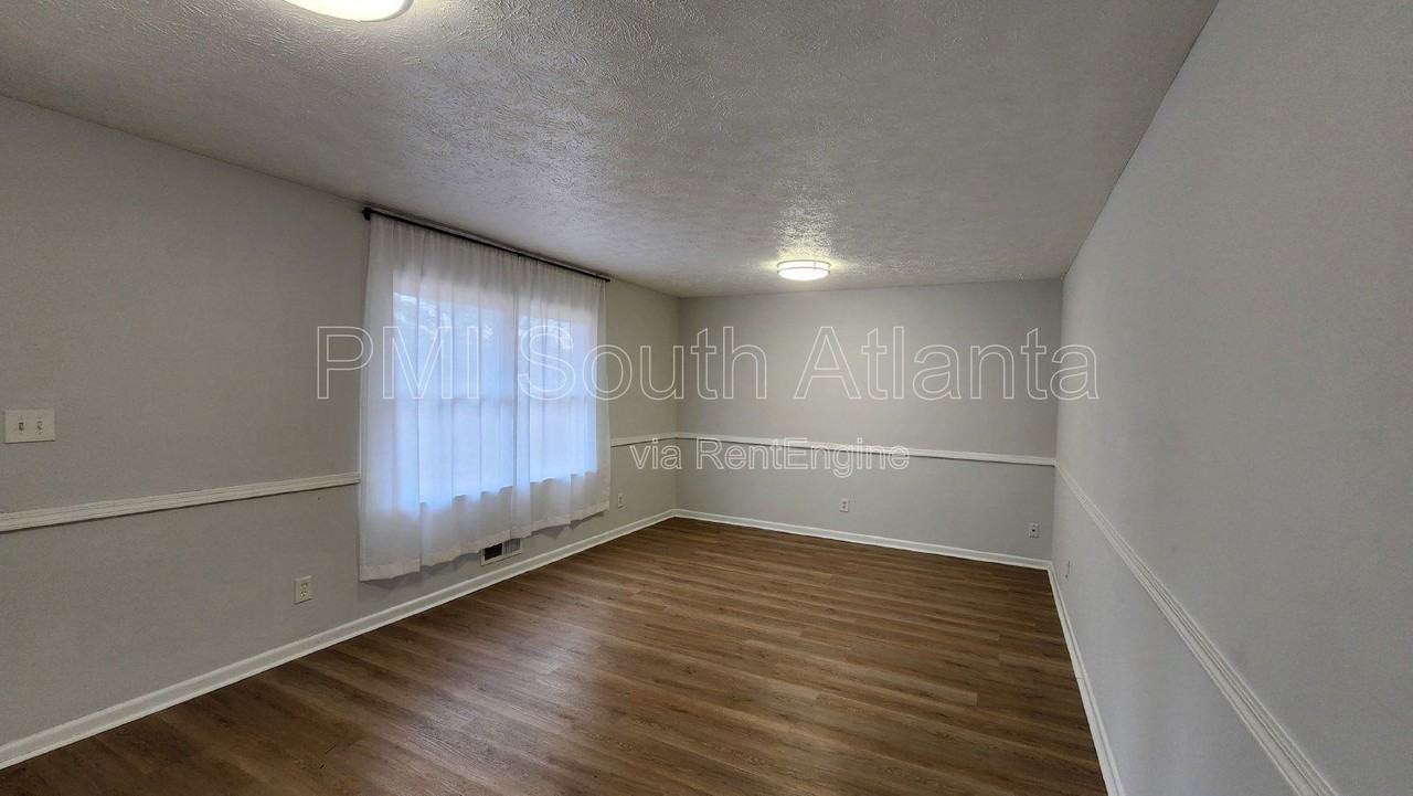 67 Heron Dr - Photo 4 of 38