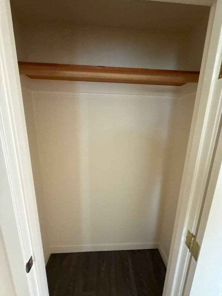 411 E 3rd St - Photo 7 of 30