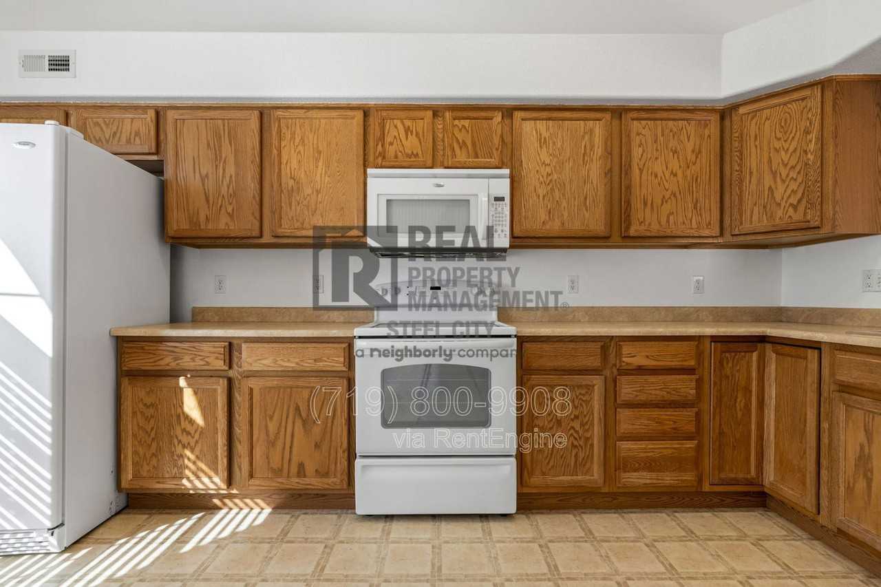 842 Edna Way - Photo 6 of 29