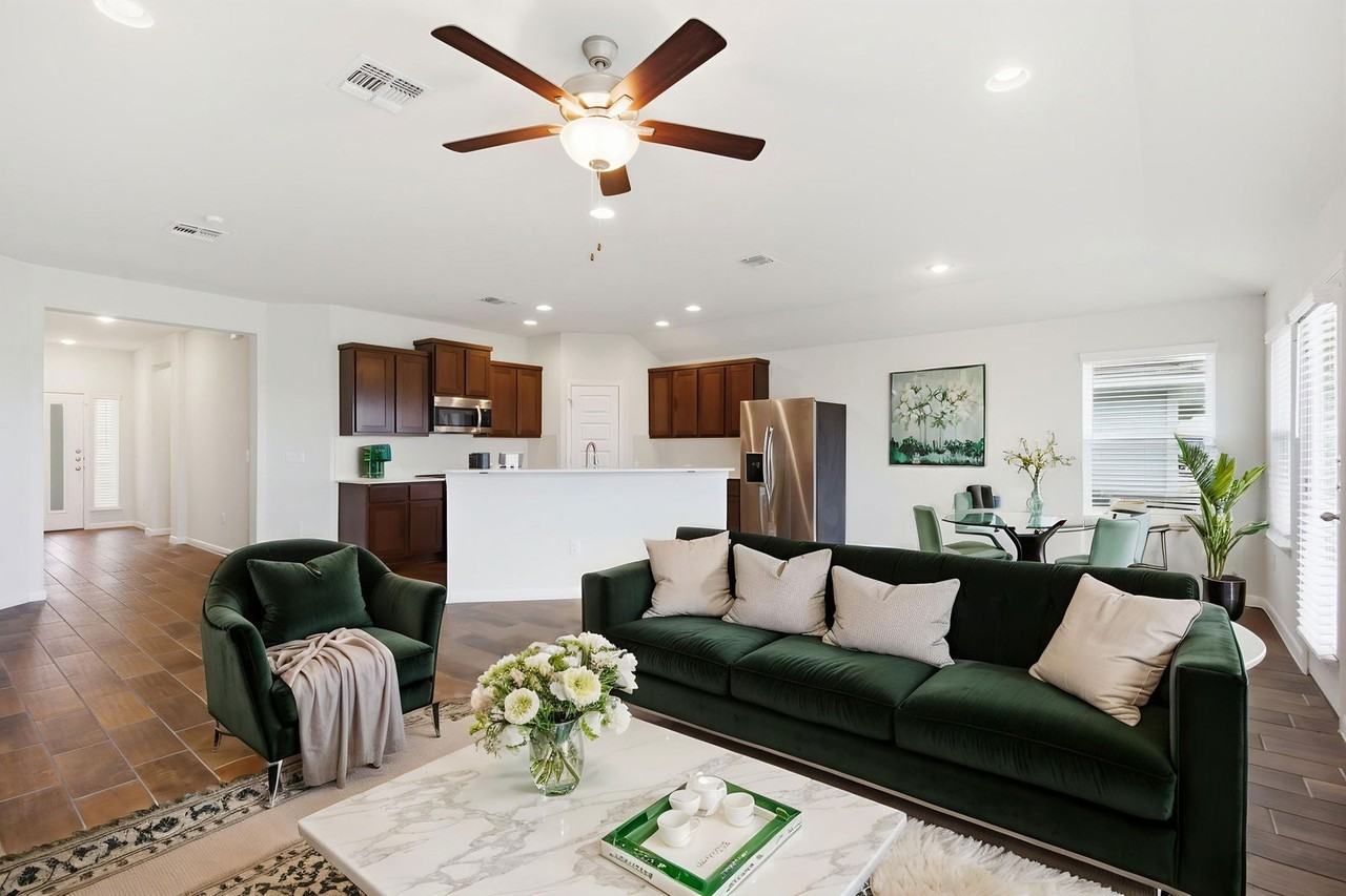 9604 Eloquence Dr - Photo 2 of 50