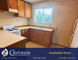 462 W 11th Aly #3 - Photo 1 of 1