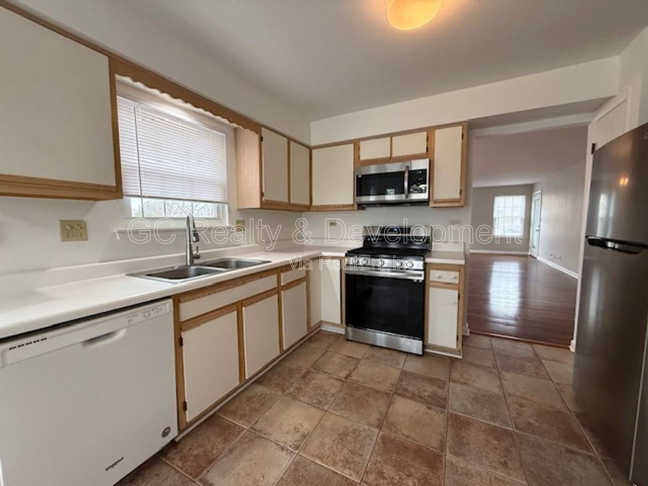 2131 Aberdeen Ct - Photo 7 of 22