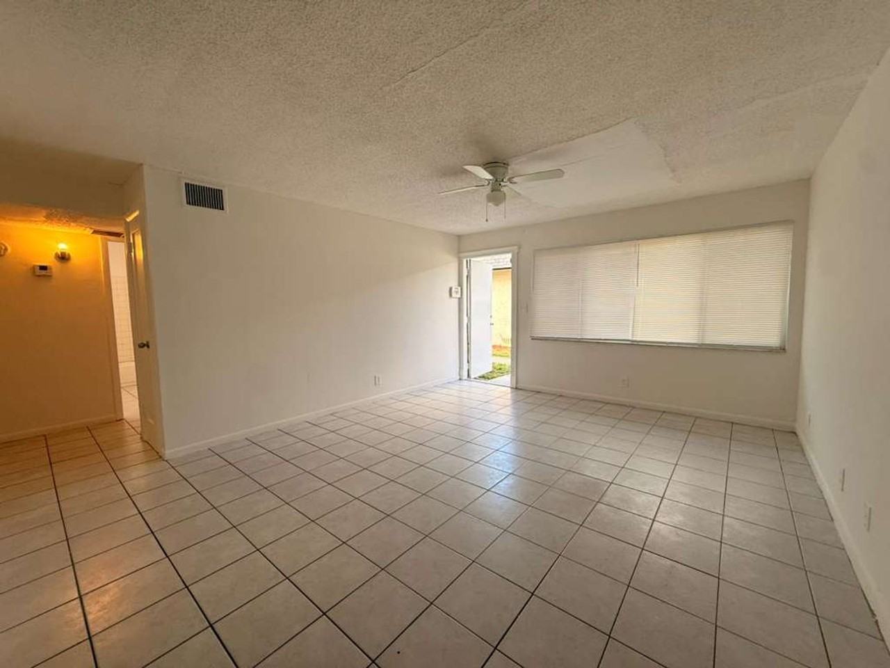 5217 Nw 24th Ct #40 - Photo 3 of 10