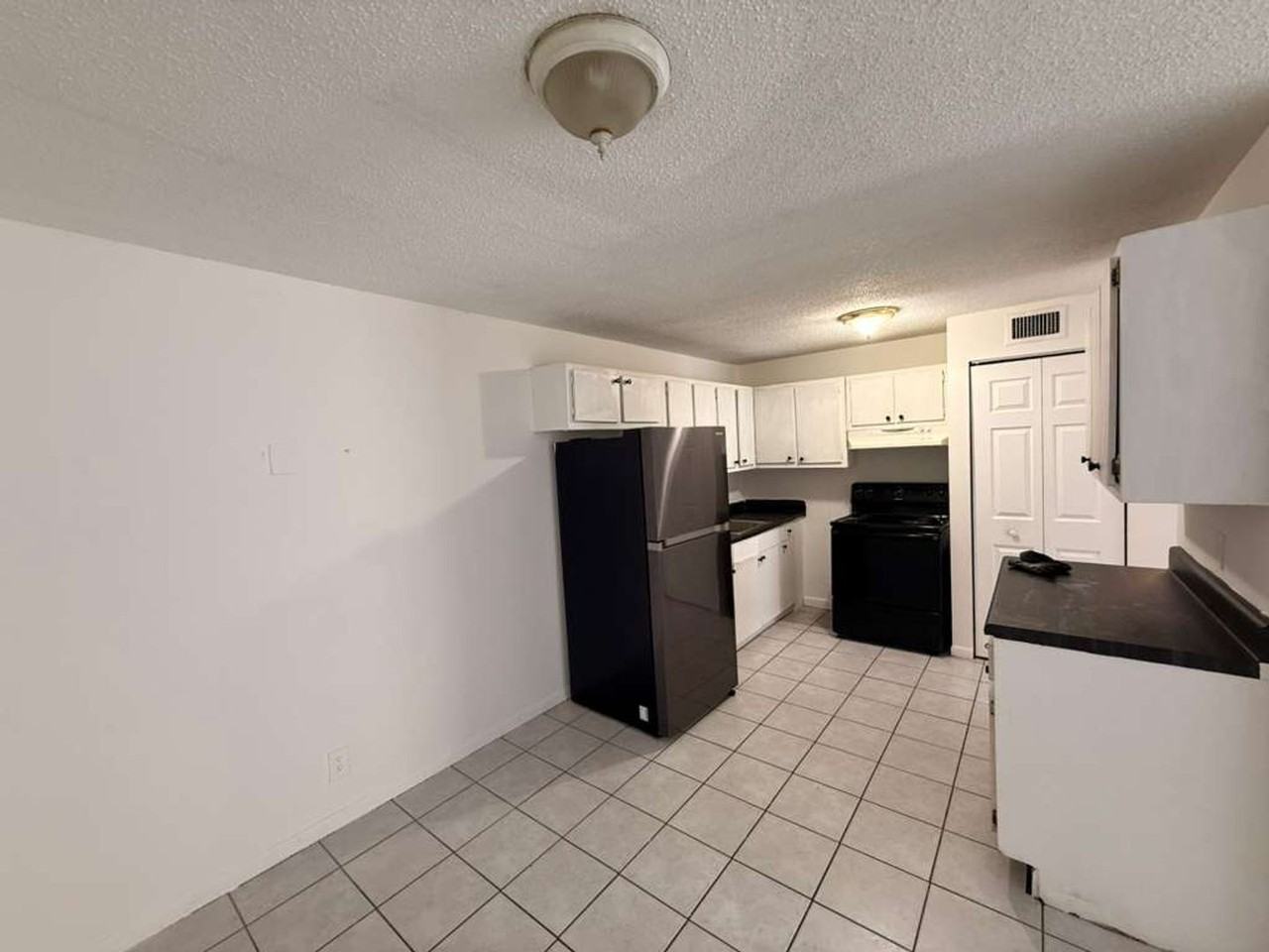 5217 Nw 24th Ct #40 - Photo 5 of 10