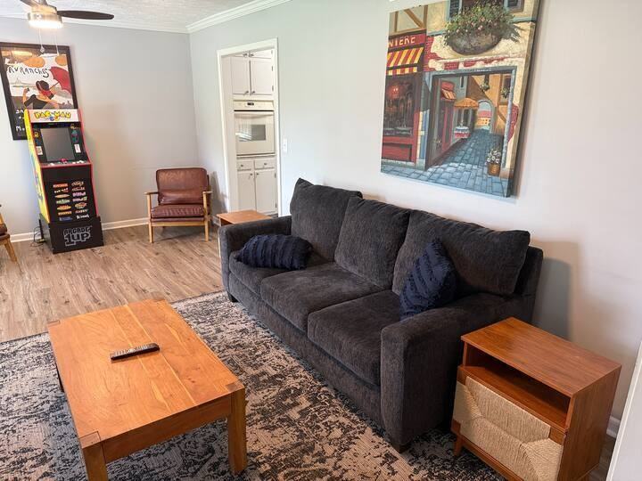 1125 Amber Rdg Sw - Photo 3 of 16