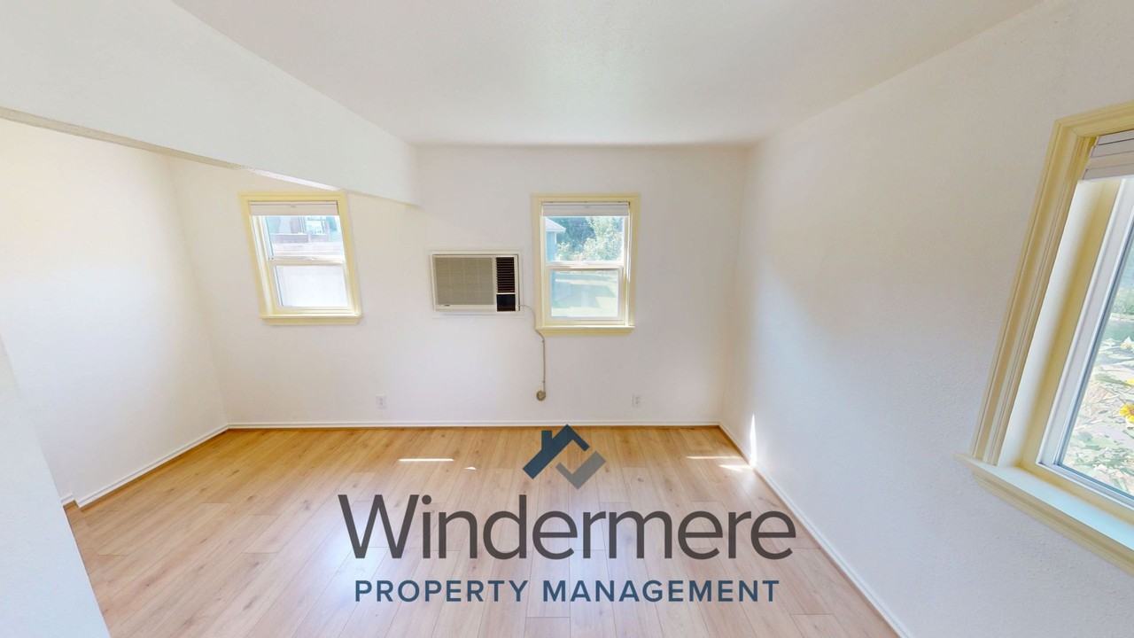 108 N Bellevue Ave - Photo 5 of 20