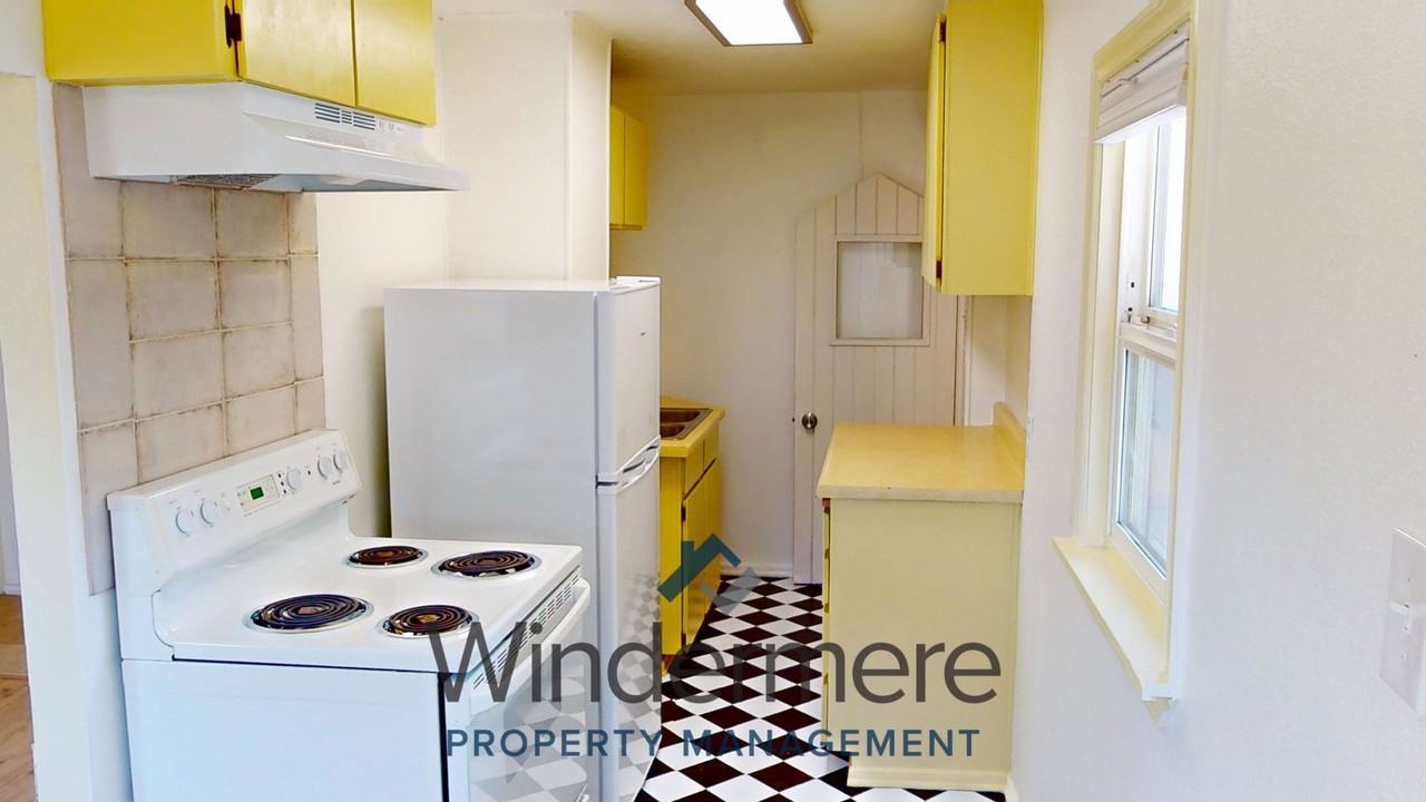 108 N Bellevue Ave - Photo 7 of 20