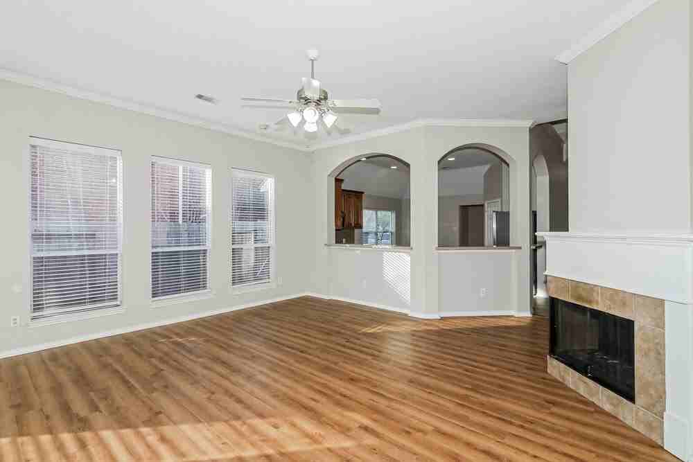 17223 Verdant Willow Way - Photo 4 of 16