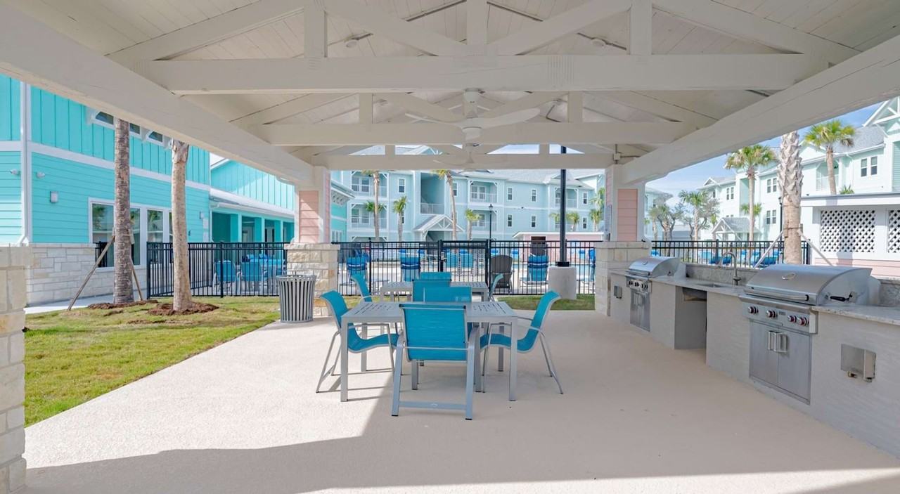 3337 S H 35 Bypass - Photo 3 of 28