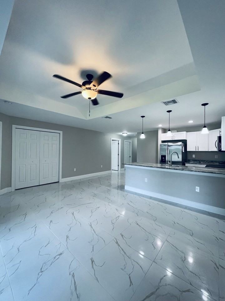 4716 30th St Sw - Photo 7 of 32