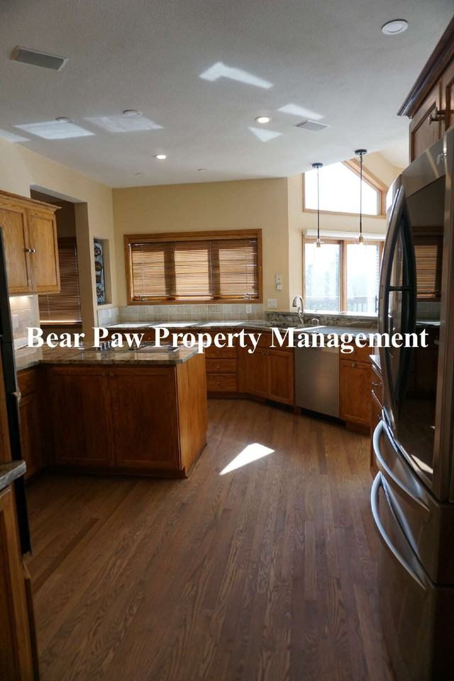 3913 Mountainside Trl - Photo 6 of 26