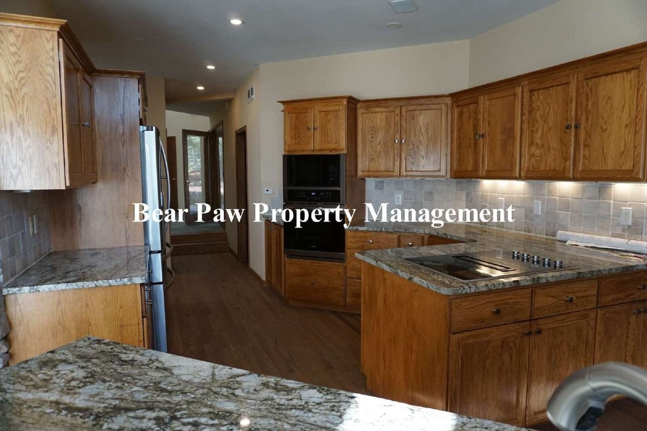 3913 Mountainside Trl - Photo 7 of 26