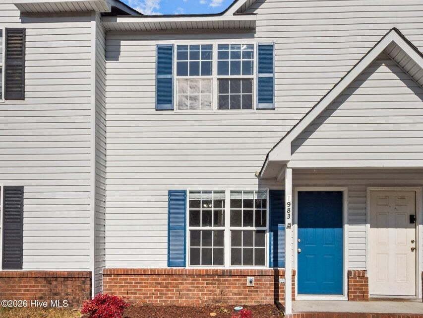 1983 W Brandymill Ln - Photo 2 of 44