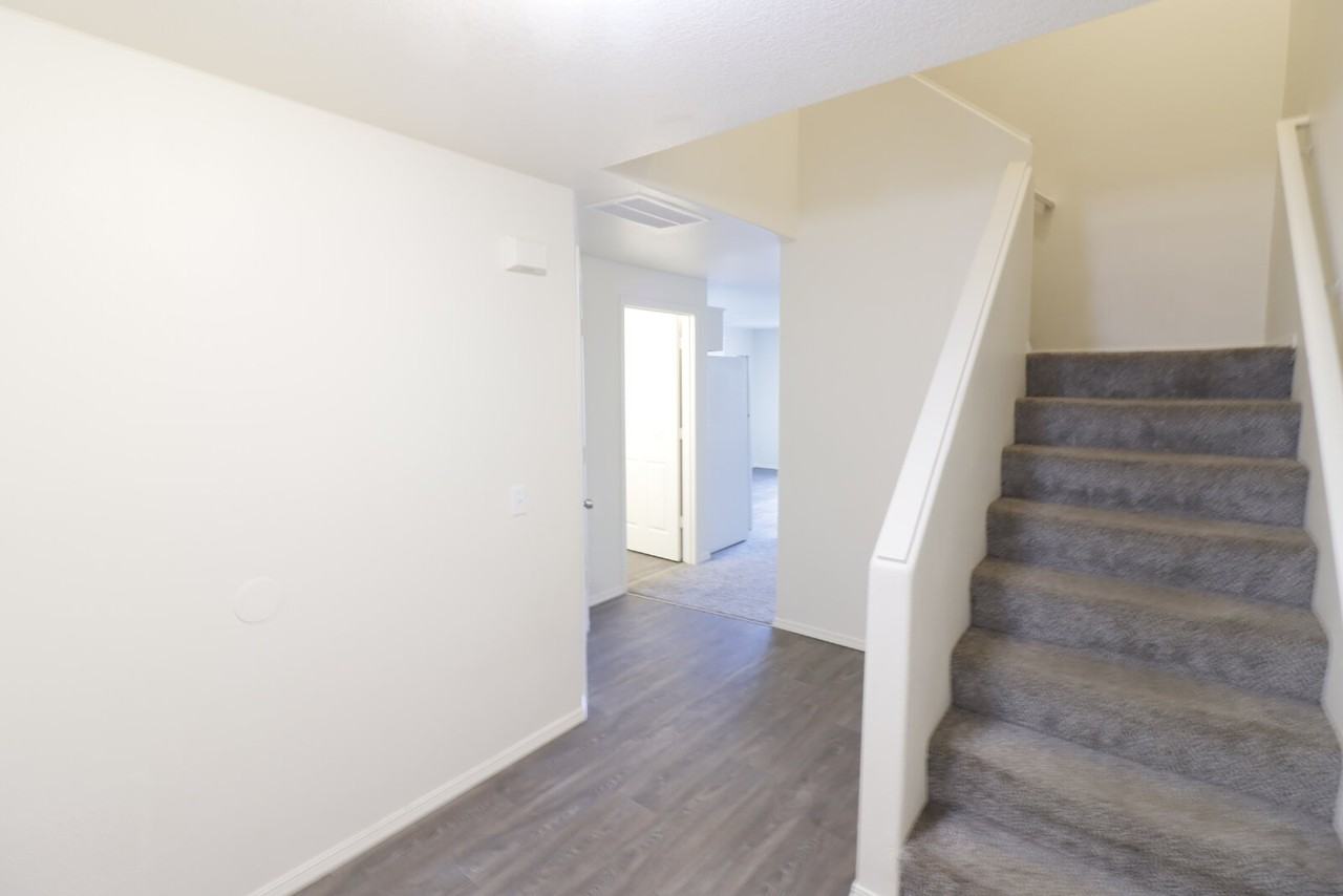 2185 Dorsey Dr - Photo 5 of 25