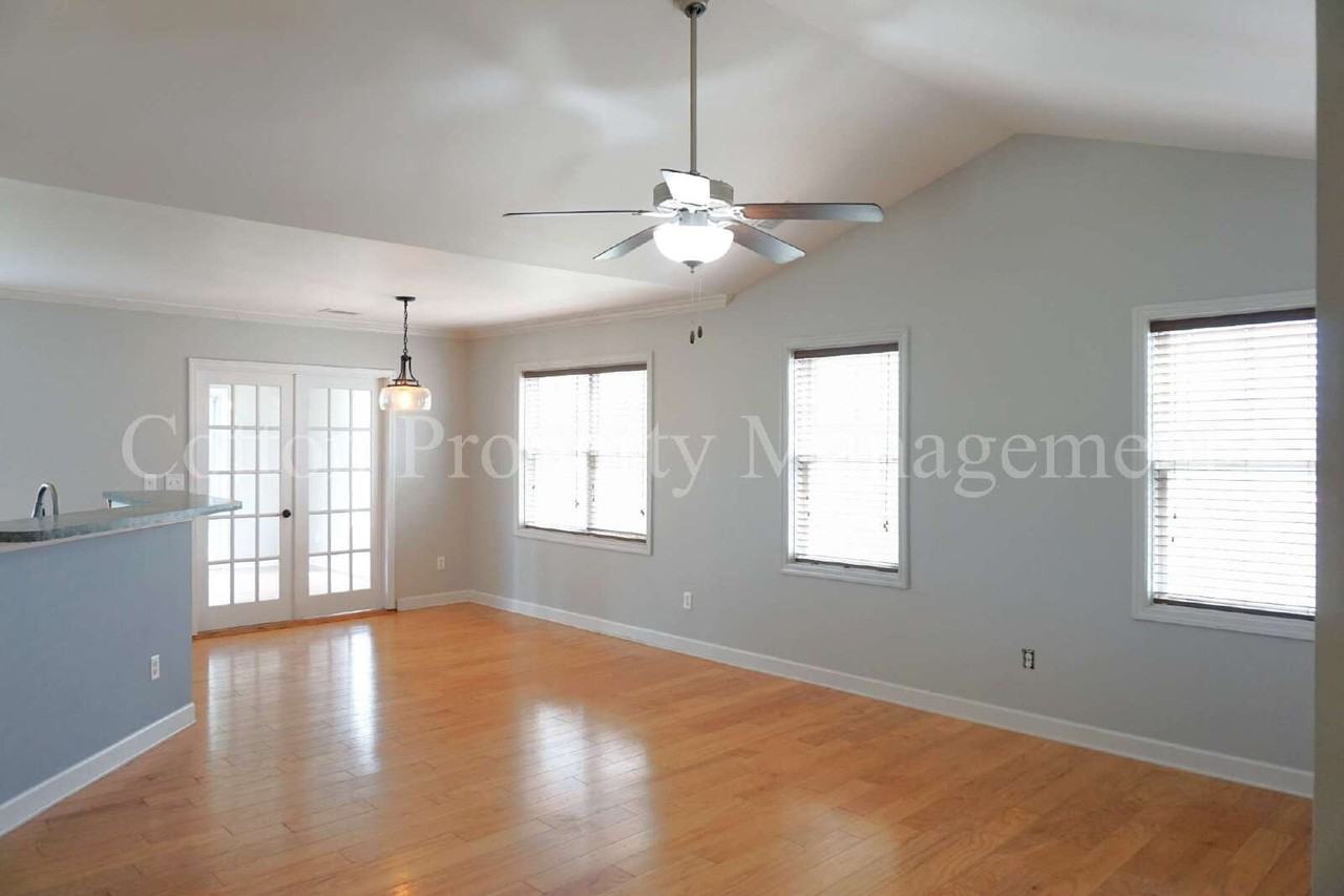 2018 Willow Stone Ct - Photo 5 of 33