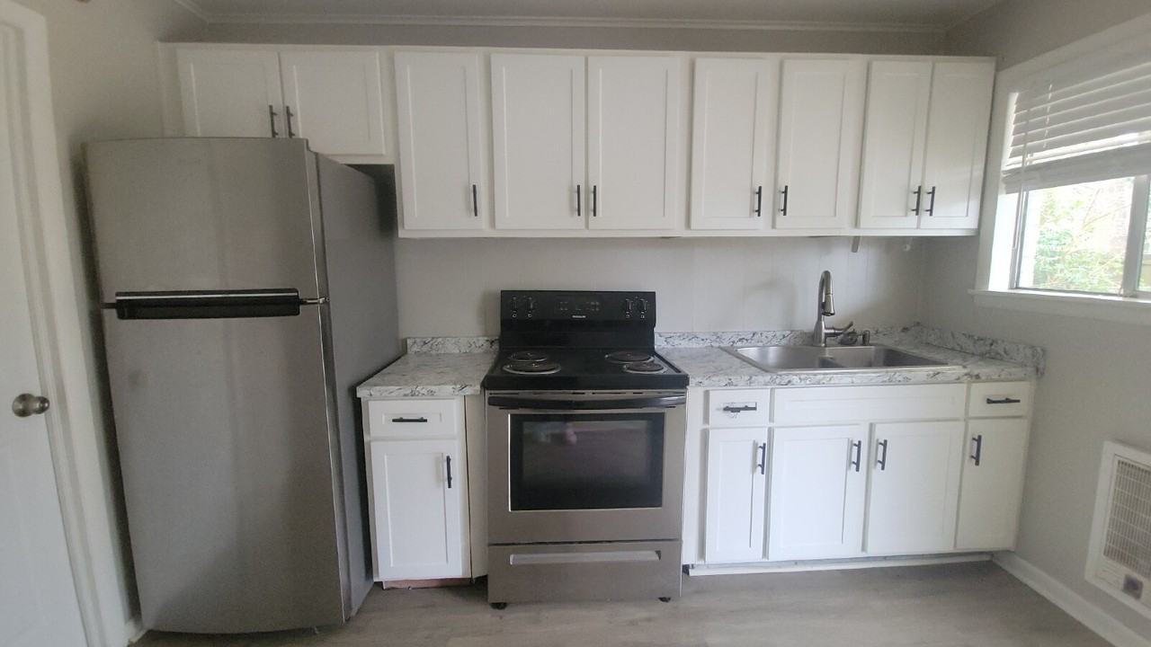 3815 Mcvay St Sw Apt G - Photo 2 of 13