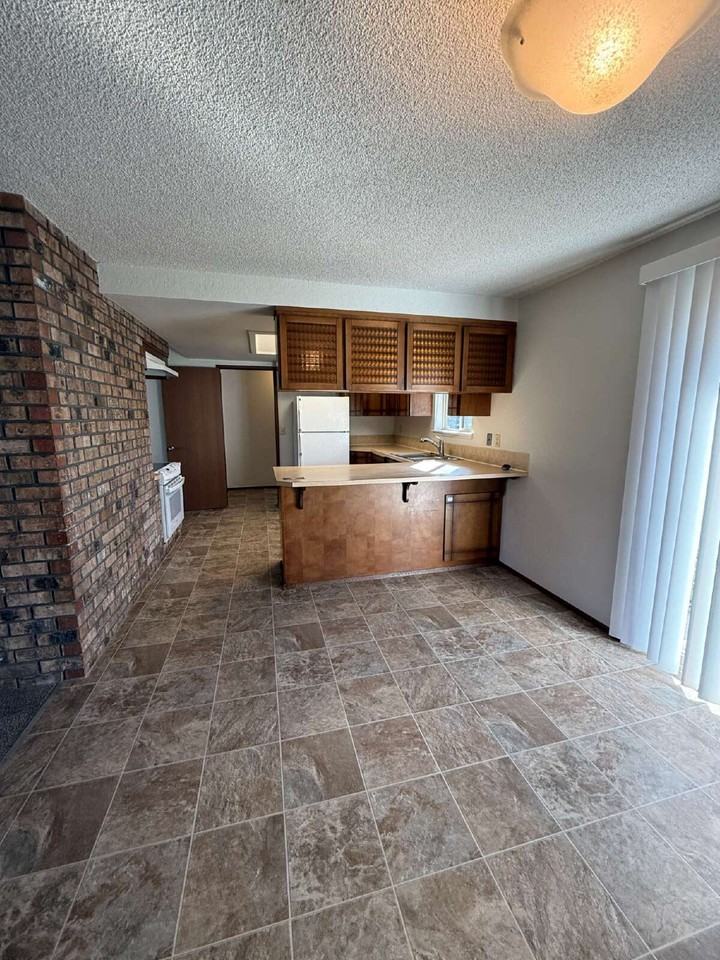 14312 9th Avenue Ct E - Photo 7 of 18