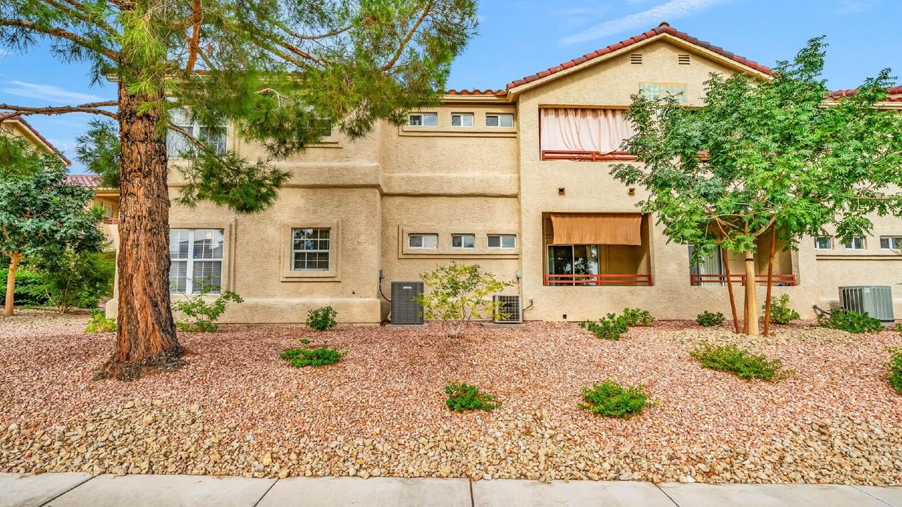 520 Arrowhead Trl - Photo 5 of 35