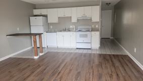 4423 Bonnell Dr Nw #B - Photo 1 of 1