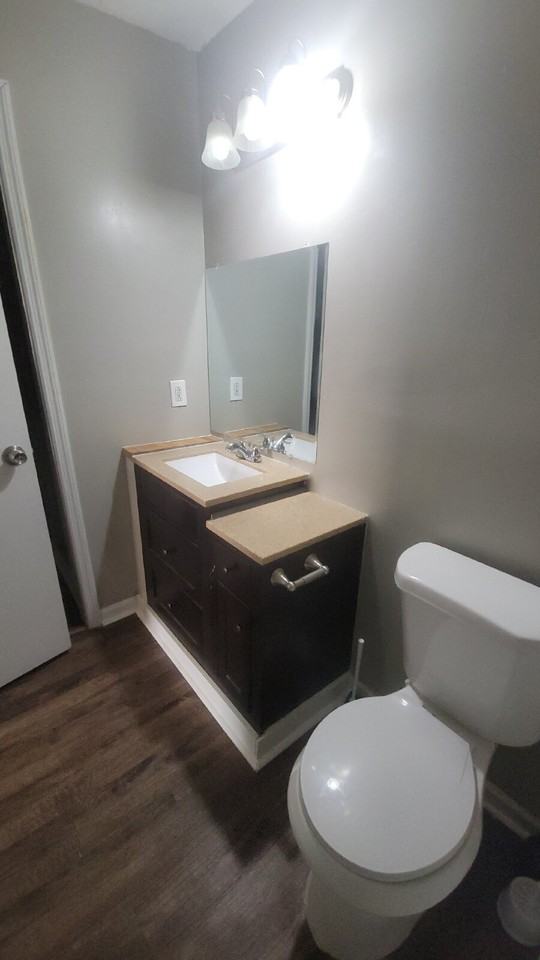 4423 Bonnell Dr Nw #B - Photo 6 of 7