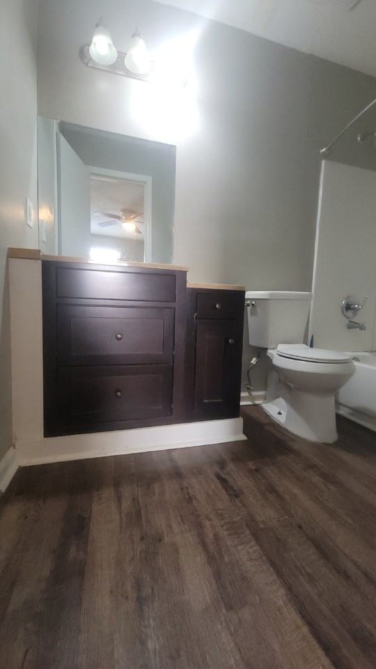 4423 Bonnell Dr Nw #B - Photo 7 of 7