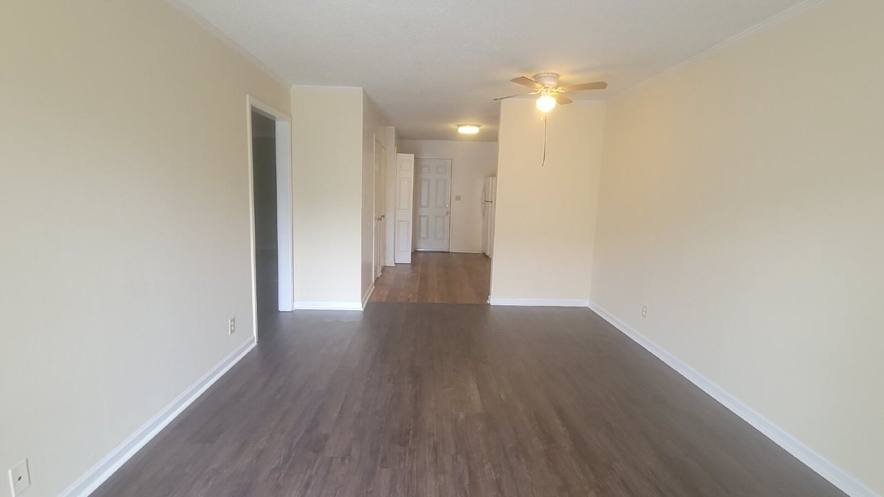 4424 Torrance Dr Nw #8