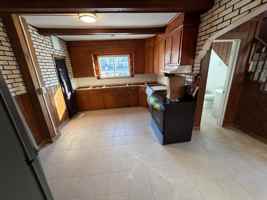 featured image of 5 Watson St #LOWER