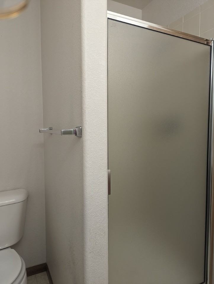 388 Cardinal Ave - Photo 7 of 15