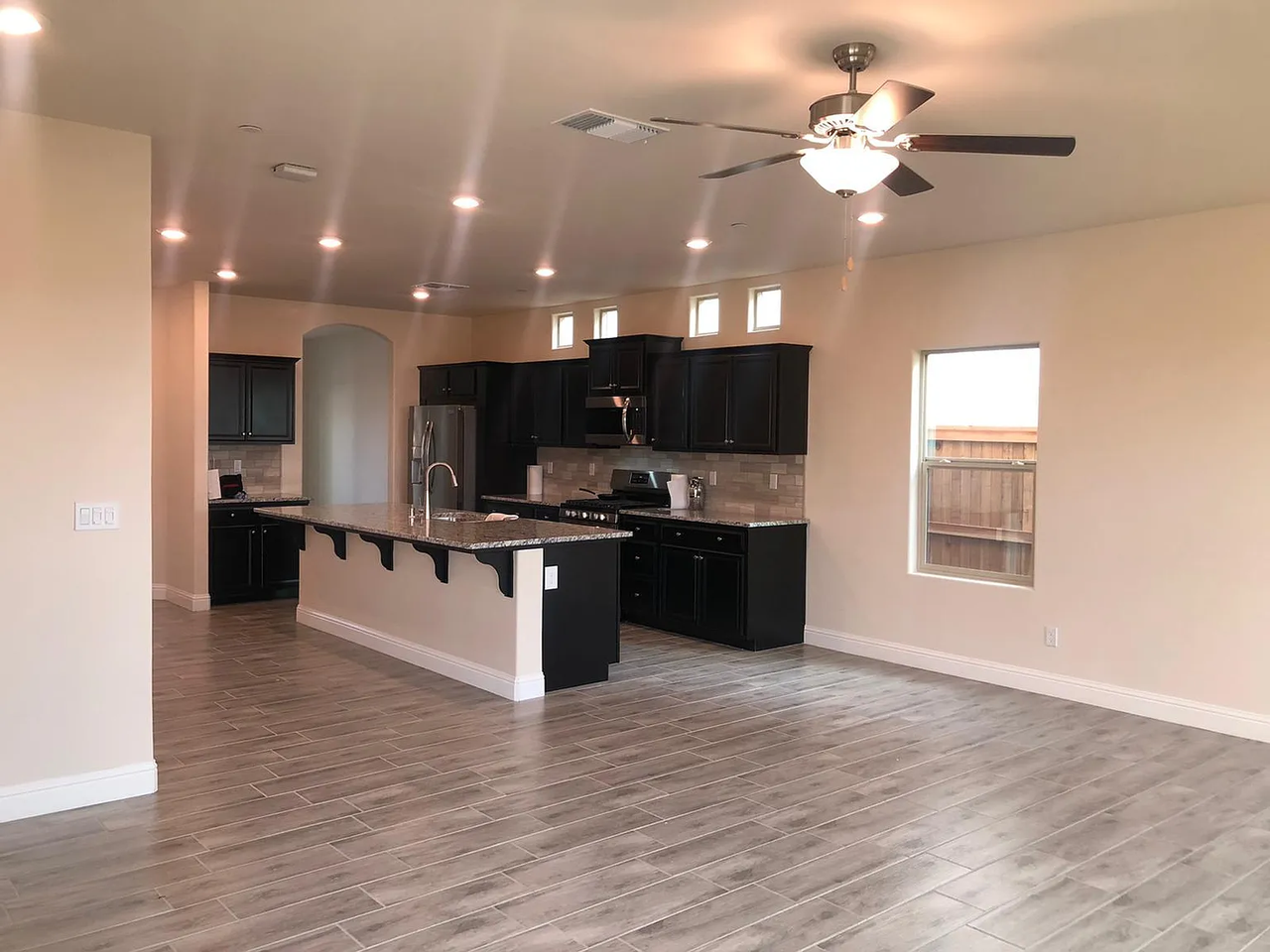 3509 Tawney Oaks Ln - Photo 4 of 14