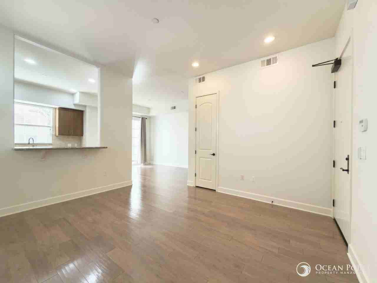 130 N Garden St #3140 - Photo 2 of 14