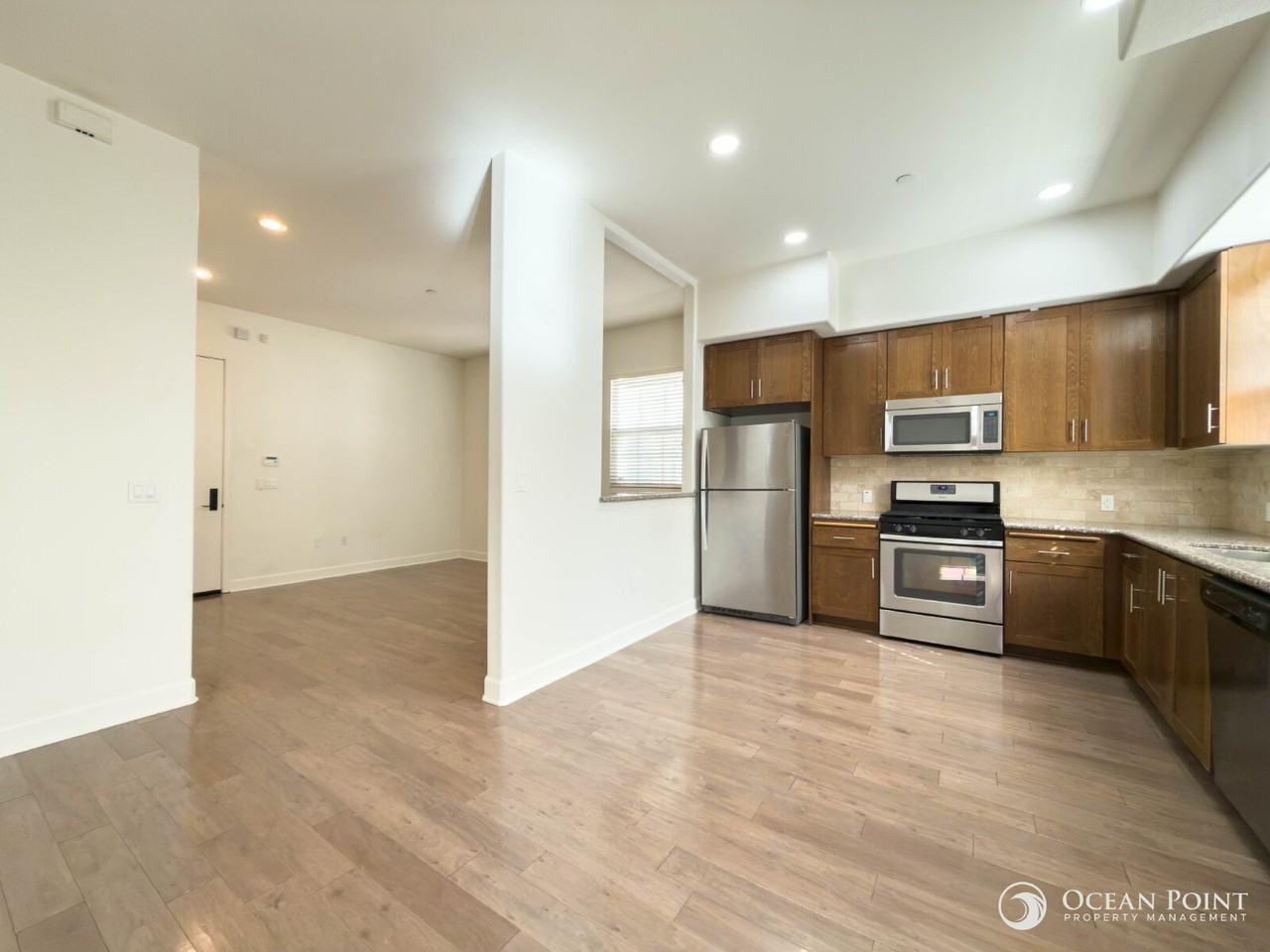 130 N Garden St #3140 - Photo 4 of 14