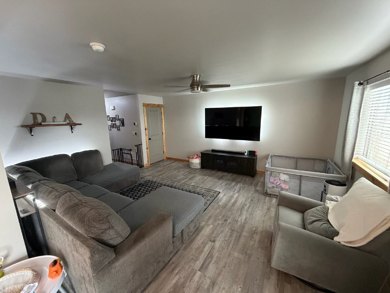 1125 Idaho St Unit B - Photo 4 of 12